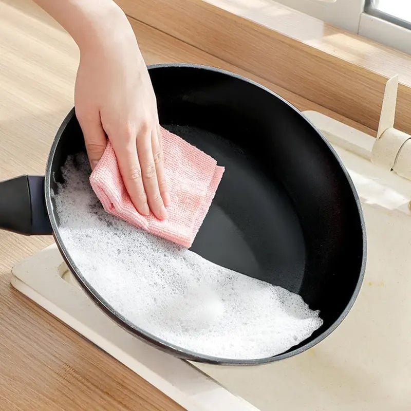 Microfiber Cleaning Cloth
